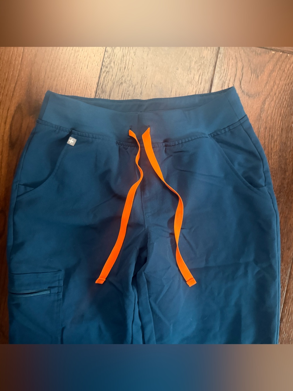 FIGS WOMEN ZAMORA JOGGER SCRUB-PANTS, SIZE XS/P, TEAL/ORANGE - Picture 5 of 14